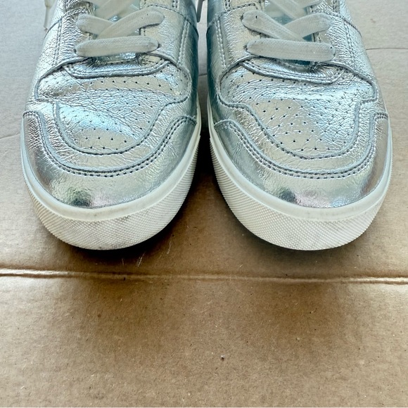 Sam Edelman Silver Sneakers Classic Style - Picture 5 of 8